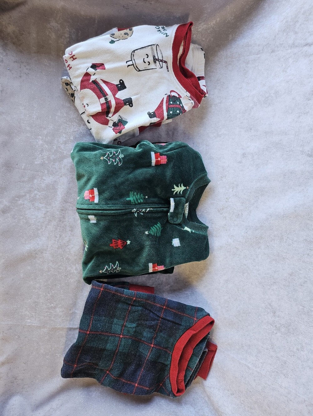 ✨ Adorable 24M/2T Pajama Set Bundle (3 Pairs) - Carter's & Honest Company ✨